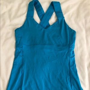 Lululemon tank with built in bra -Size 6